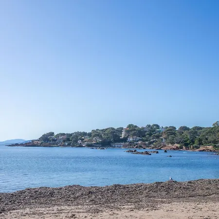 A Saint-raphael * Saint-Raphaël